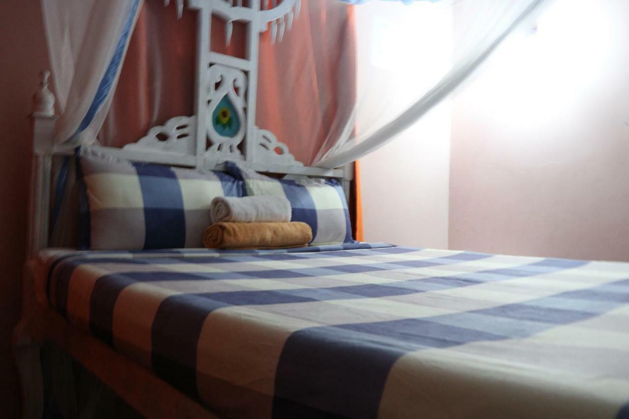 Jua Baharini Bed & Breakfast Malindi Exterior photo