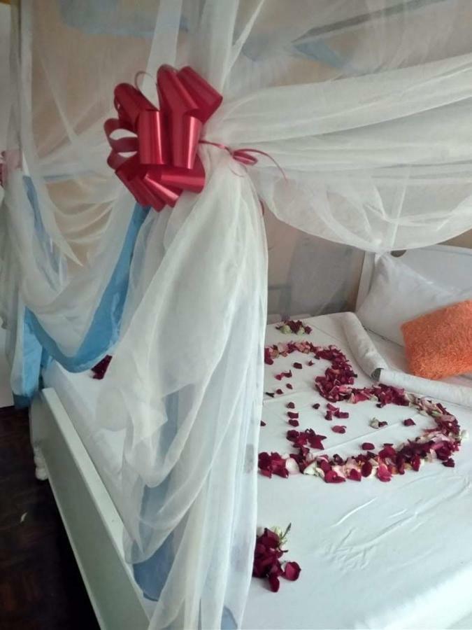 Jua Baharini Bed & Breakfast Malindi Exterior photo